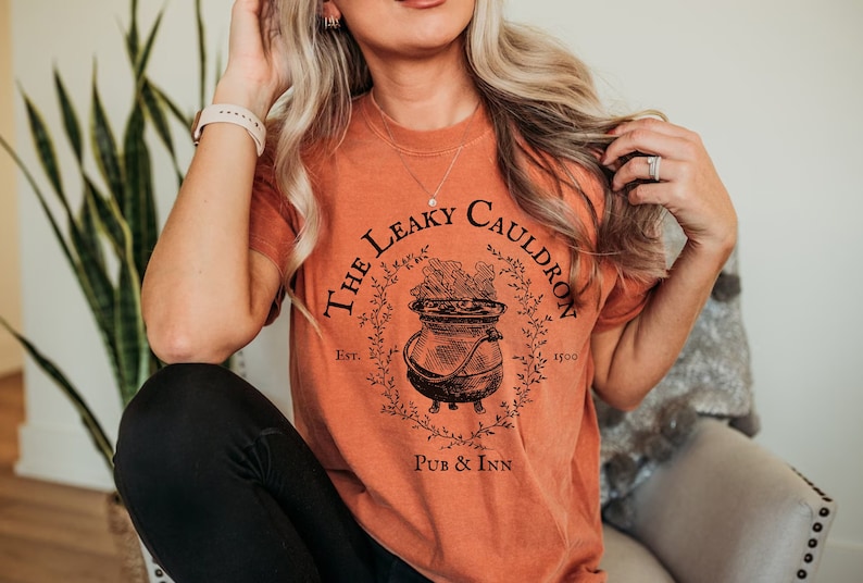 Leaky Cauldron Comfort Colors T-shirt