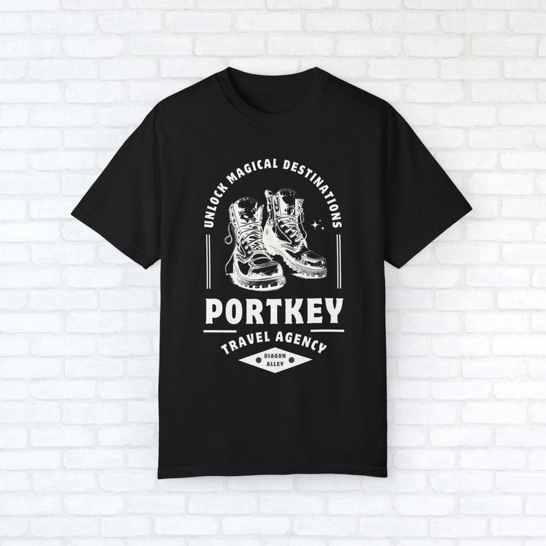 Portkey Wizard Travel Shirt