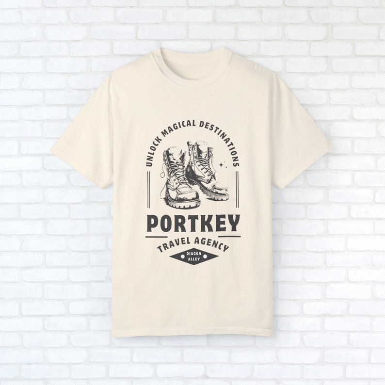 Portkey Wizard Travel Shirt