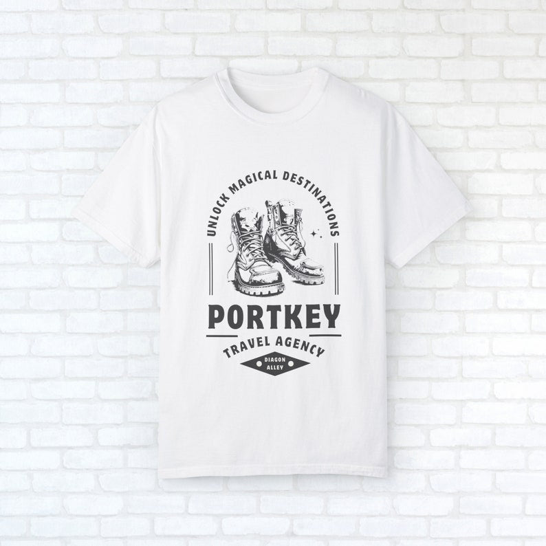 Portkey Wizard Travel Shirt