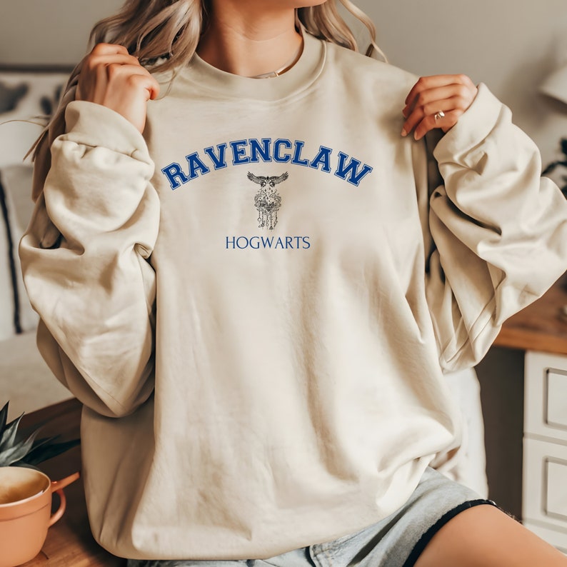 Vintage Hogwarts Sweatshirt