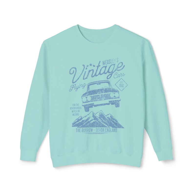 Weasleys Vintage Flying Cars Sweatshirt