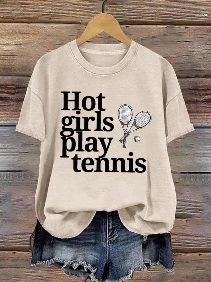 Women's Hot girls play tennis Printed T-Shirt